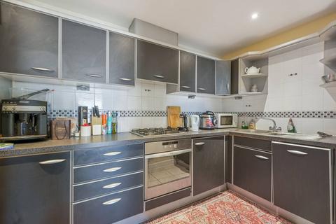 Settlers Court, Isle Of Dogs, London, E14