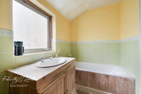 undefined, Tuam Road, London