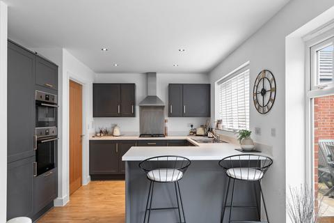 115 Flatts Lane, Calverton, Nottingham, NG14 6LA