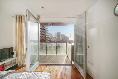 Studio for sale, Fairmont Avenue, London E14