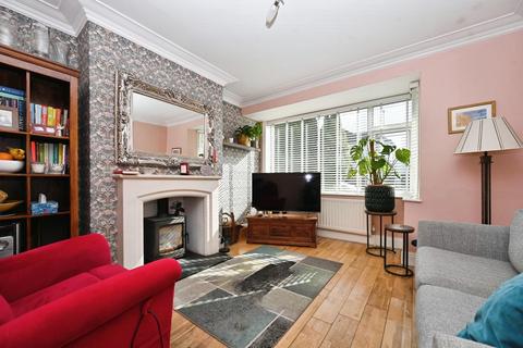 21 Carr Lane, Rawdon, Leeds, LS19 6PD