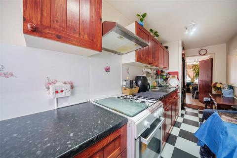 25 Rawnsley Avenue, Mitcham, CR4 4BS