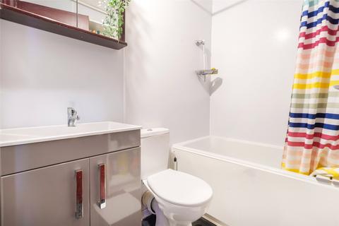25 Rawnsley Avenue, Mitcham, CR4 4BS