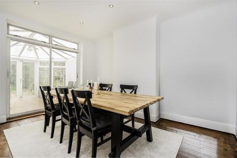35 Drummond Drive, Stanmore, HA7 3PF