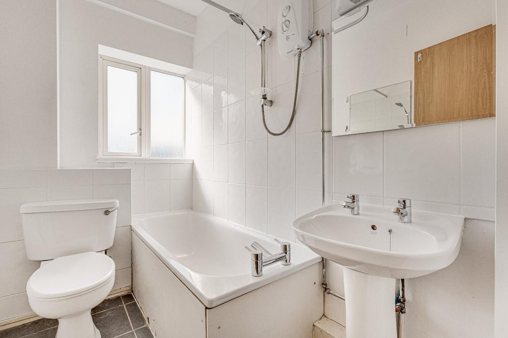 Apartment in SW11 - View 5