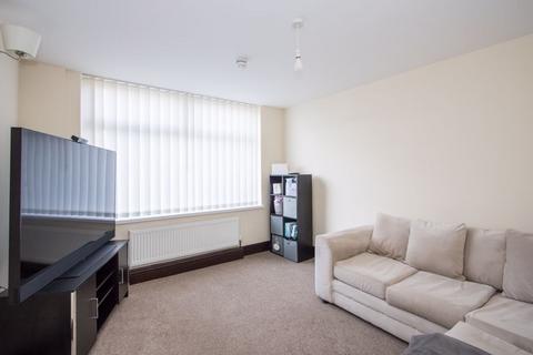 5 bedroom semi-detached house for sale, Port Road East, Barry