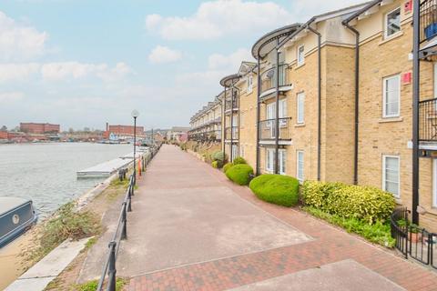 84 Pooles Wharf Court, Bristol, BS8 4PD