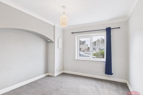 100 Broadway, Southbourne, Bournemouth, BH6 4EH