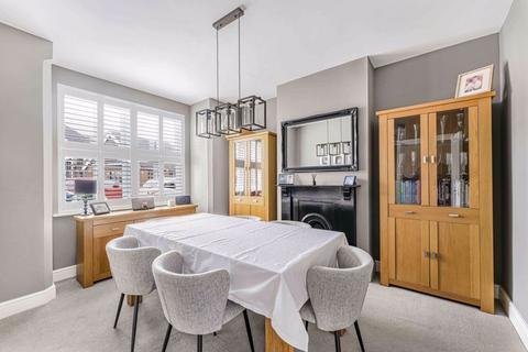 20 Woodside Crescent, Sidcup, DA15 7JJ