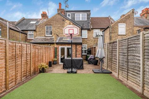 20 Woodside Crescent, Sidcup, DA15 7JJ