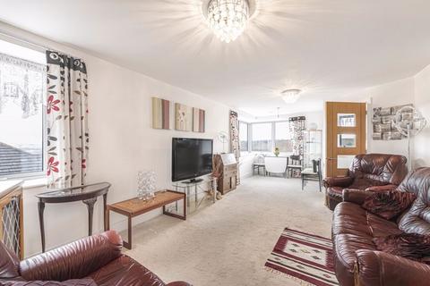 2 bedroom retirement property for sale, Sidcup Hill, Sidcup