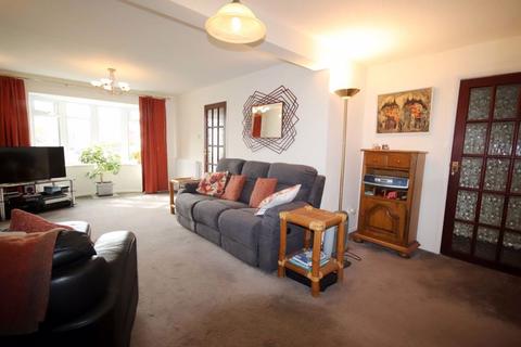 51 Earlsmead Crescent, Cliffsend, Ramsgate, CT12 5LQ