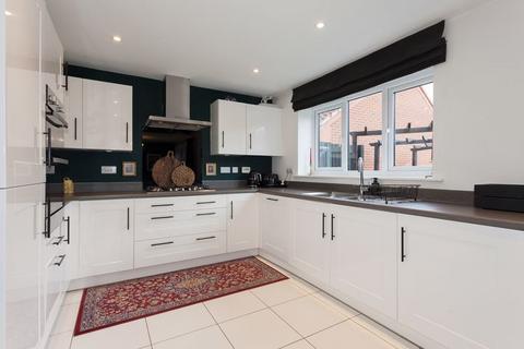 6 Field View Road, Congleton, CW12 4UG