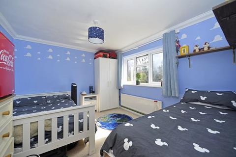 20 Clappers Meadow, Alfold, Cranleigh, GU6 8HH