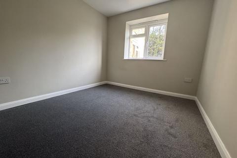 1 bedroom apartment to rent, Longhill Avenue, Chatham