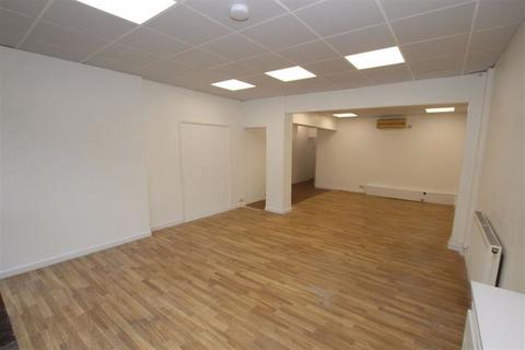 Property to rent, Rochdale Road, Manchester