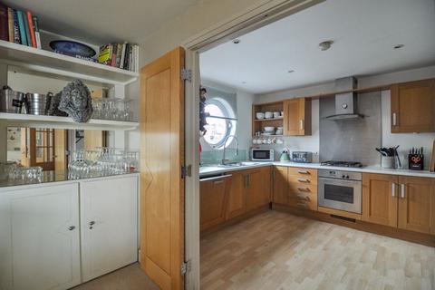 2 bedroom apartment for sale, Capricorn Place, Lime Kiln Road, BS8