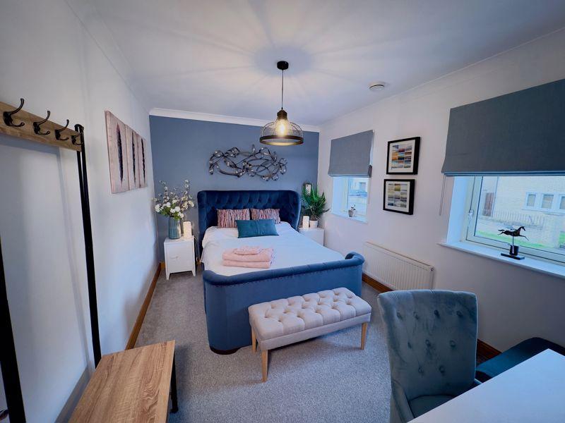 Guest bedroom