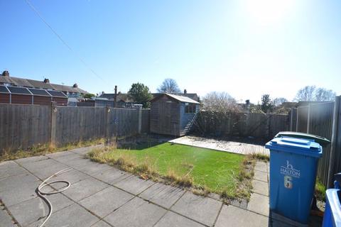 3 bedroom semi-detached house for sale, Houghton Close, Widnes