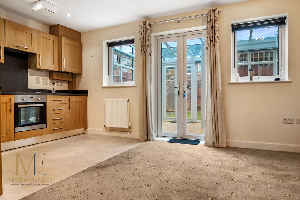 Lounge Kitchen