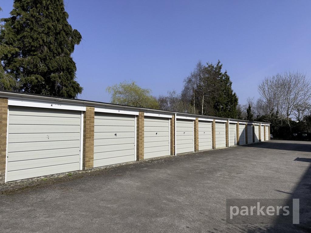 Garage Block