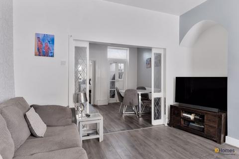 6 Randolph Street, Oldham, OL8 3SR