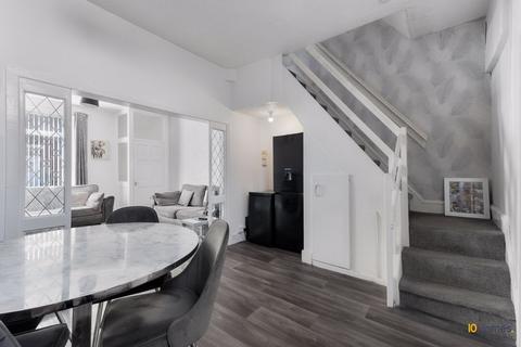 6 Randolph Street, Oldham, OL8 3SR