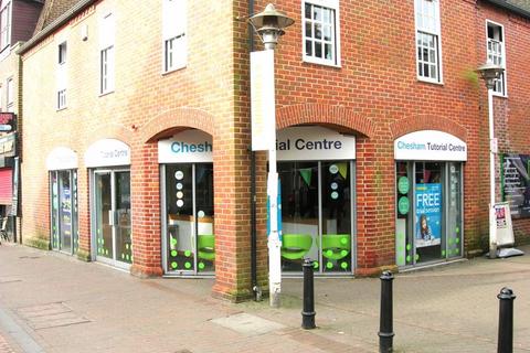 Retail property (high street) to rent, High Street, Chesham