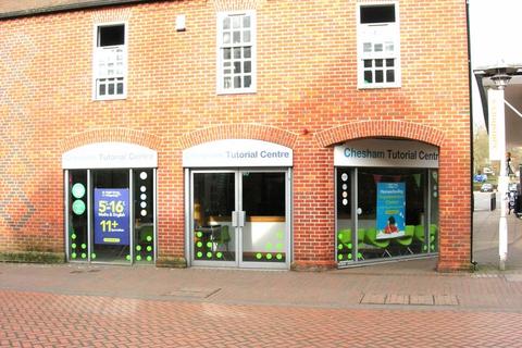 Retail property (high street) to rent, High Street, Chesham