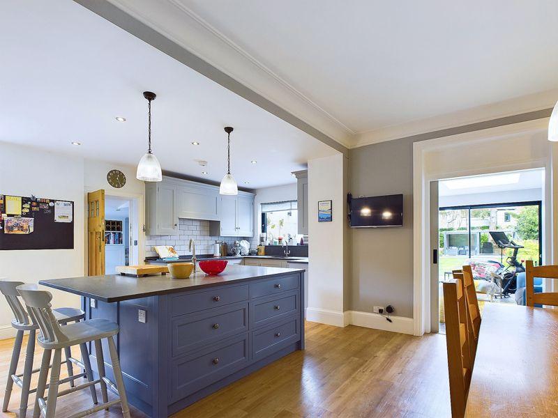 Kitchen diner