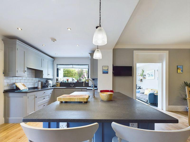 Kitchen diner