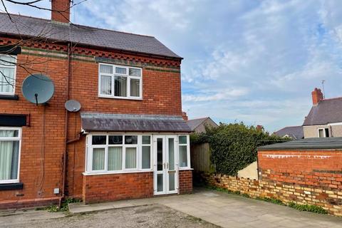 2 bedroom semi-detached house for sale, North Road, Ponciau