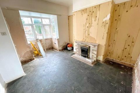 2 bedroom semi-detached house for sale, North Road, Ponciau