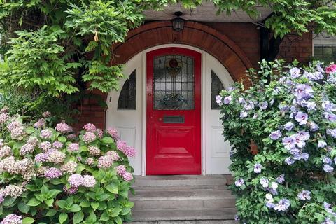 6 bedroom semi-detached house for sale, Salisbury St, HULL, HU5 3EU