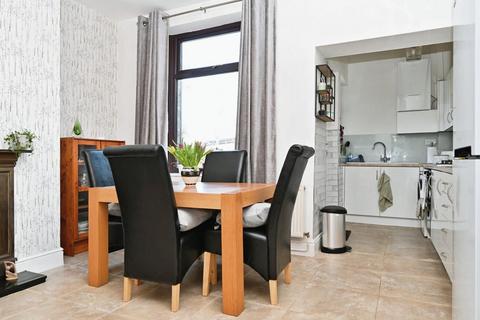3 bedroom terraced house for sale, Stanley Street, Greengates, Bradford