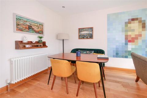 25 Ferncliffe Drive, Baildon, Shipley, BD17 5AH