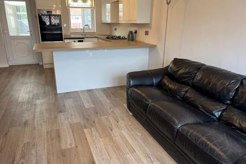2 bedroom semi-detached house for sale, Vine Close, Oldham OL2