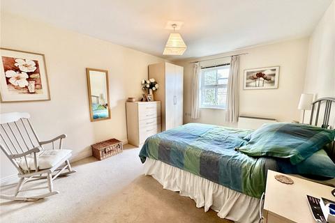 2 bedroom apartment for sale, Alumhurst Road, Bournemouth, Dorset, BH4