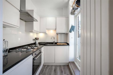2 bedroom apartment for sale, Parkhill Road, London, NW3
