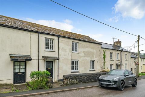 6 bedroom terraced house for sale, Bridestowe