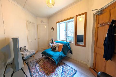 1 bedroom flat to rent, Kings Avenue, Muswell Hill N10