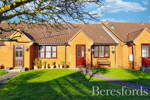1 bedroom bungalow for sale, Crescent Road, Heybridge, CM9