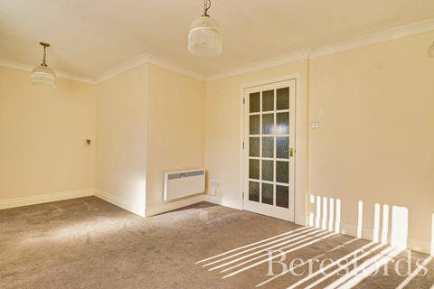 1 bedroom bungalow for sale, Crescent Road, Heybridge, CM9