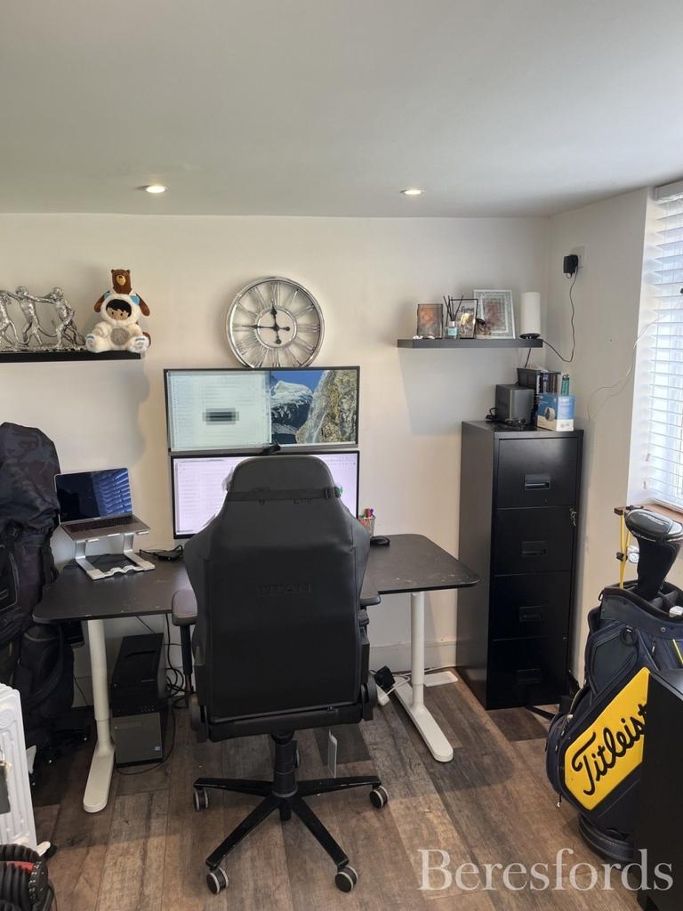 Outbuilding/Office