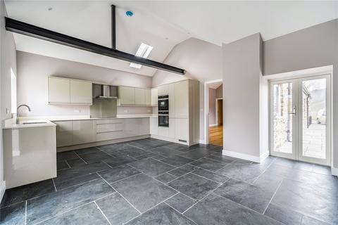 3 bedroom end of terrace house for sale, Nadrid Court, South Molton, Devon, EX36