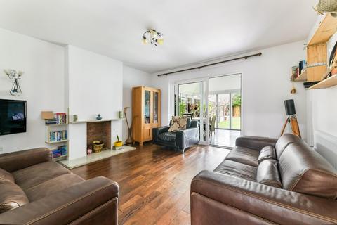 3 bedroom detached bungalow for sale, Chessington Road, Ewell/Chessington