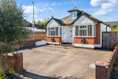 3 bedroom detached bungalow for sale, Chessington Road, Ewell/Chessington