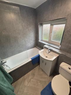 1 bedroom semi-detached house to rent, Avon Close, Thornaby, Stockton On Tees