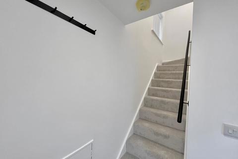 3 bedroom semi-detached house for sale, St. Johns Crescent, Nottingham NG15