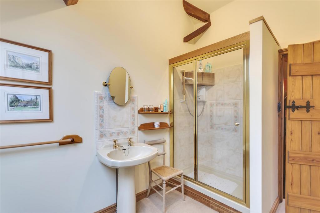 Ensuite Bathroom